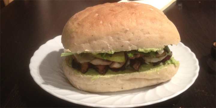 portabella-pear-ciabatta-sandwich_thumbnail-720x360